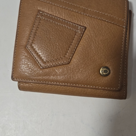 This slaps. - *Sale* vintage Christian Dior Wallet Clean As hell trifold - Picture 7 of 7